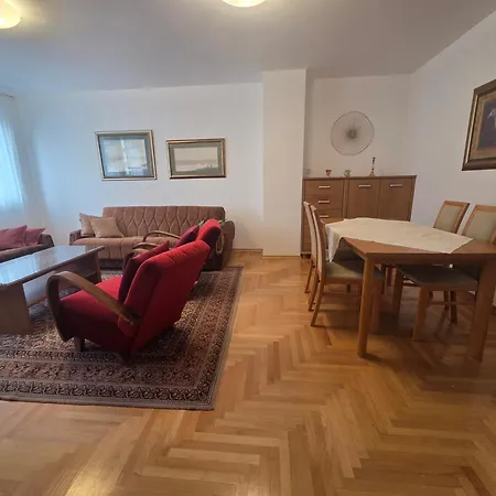 Apartamento Stan Na Dan Irina 2 *