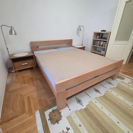 Stan Na Dan Irina 2 * Banja Luka