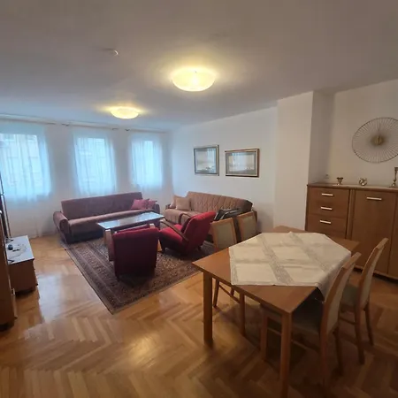 Stan Na Dan Irina 2 Apartamento