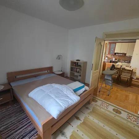 Apartamento Stan Na Dan Irina 2 Banja Luka