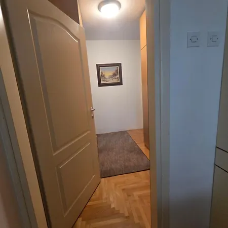 Stan Na Dan Irina 2 Apartamento